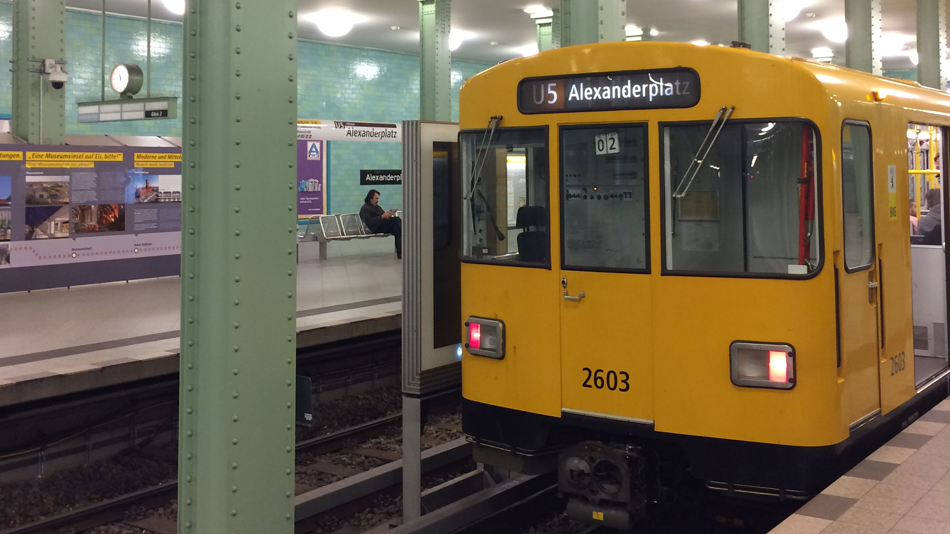 Projekt 3/8: USVs für Berliner U-Bahnhöfe